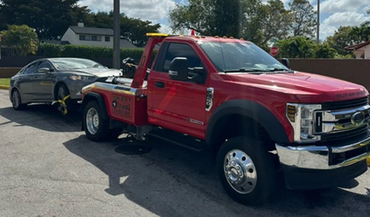 Our professional emergency towing service