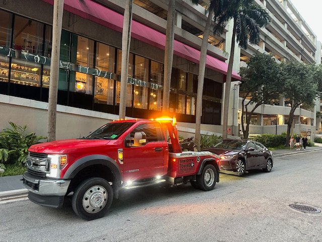 How Much Should I Expect to Pay for a Tow?